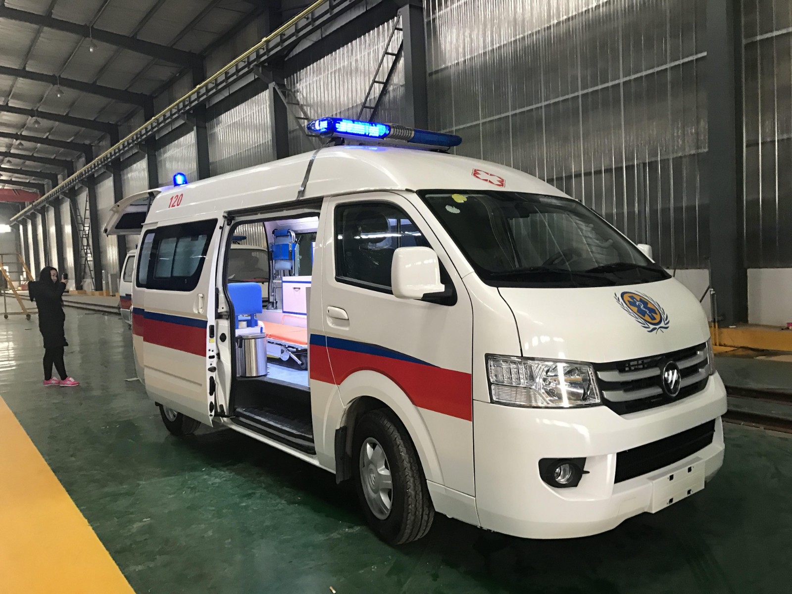 岢岚县救护车转院
